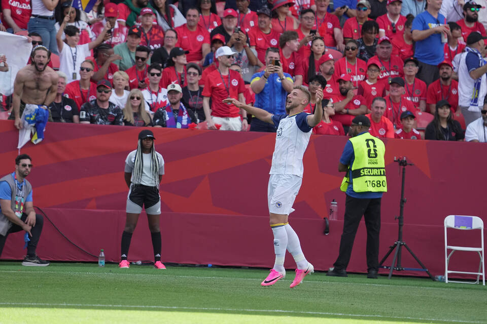 Canada v Bosnia and Herzegovina — match photo
